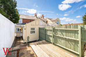 12, Dunmow Road, Bishop's Stortford CM23 5HL