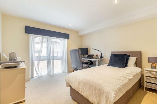 Bedroom-2-1 12.jpg