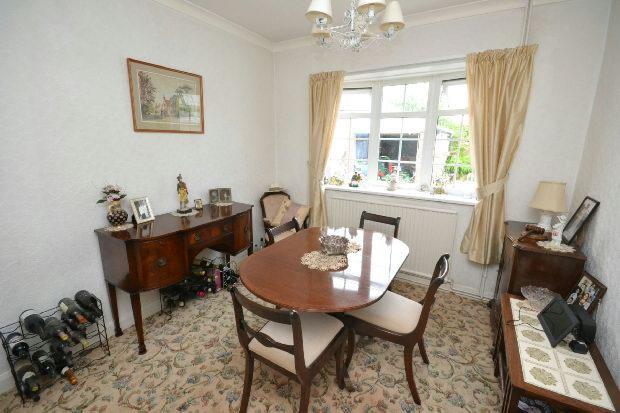Dining Room/Bedroom 