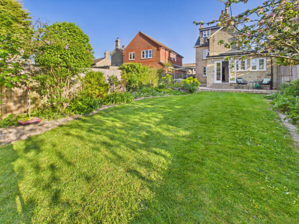 Rock Road, Royston, SG8 photo 4