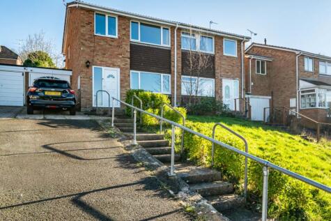 Valleyside, Kingshill, Swindon, SN1