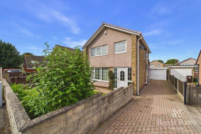 3 bed Detached for sale in anston