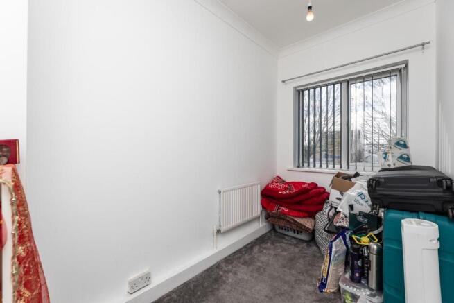 2 bed Terraced for sale Image 9