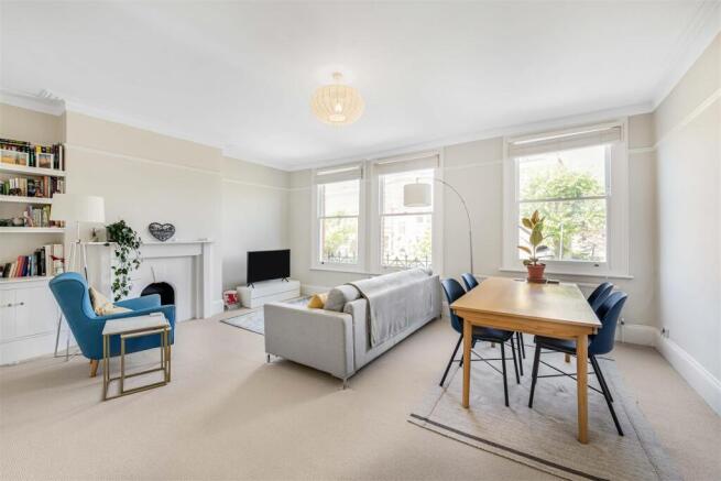 james_anderson_-_85a_erpingham_rd__12_.jpg