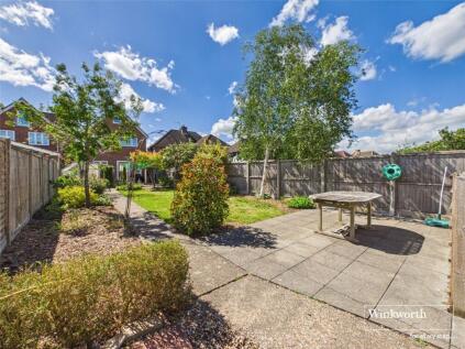 Oaken Grove, Newbury, Berkshire, RG14