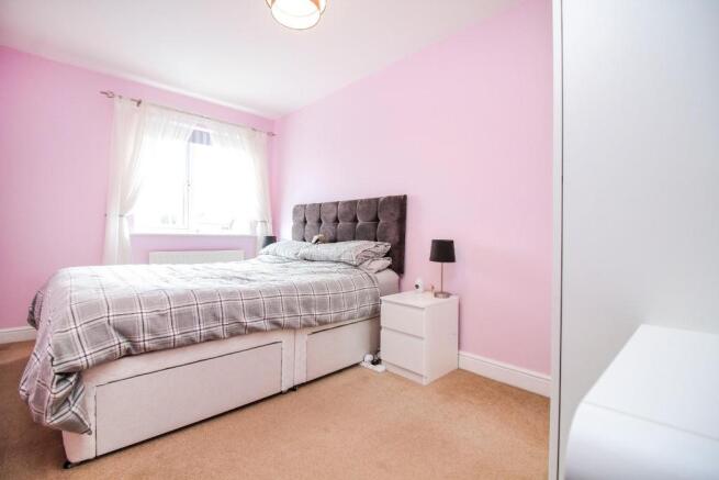 , bedroom 1.jpg