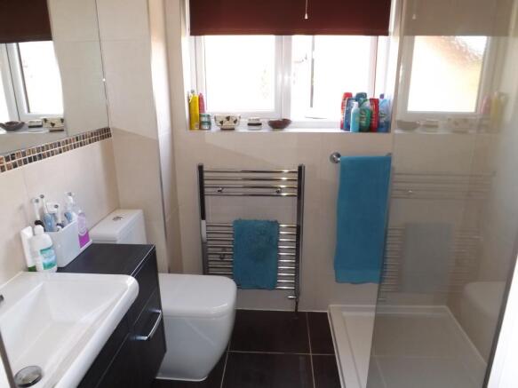 Family Shower Room