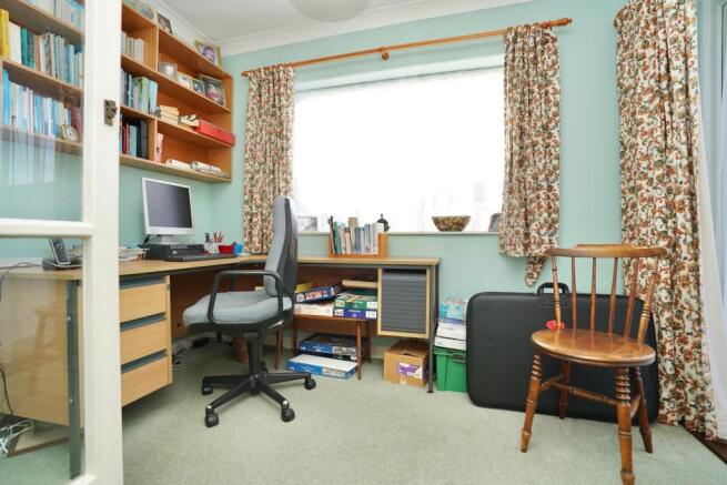 Photo 10