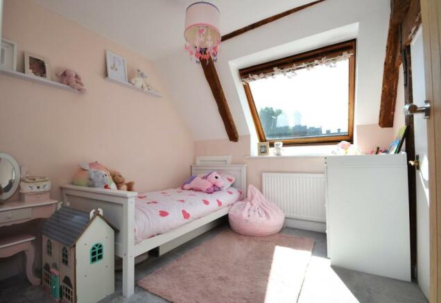BEDROOM TWO.JPG