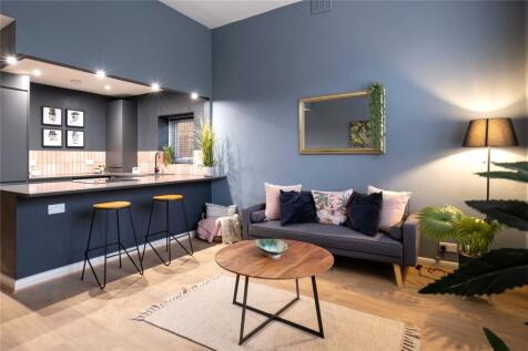 Hopton Road, Streatham, Lambeth, London, SW16