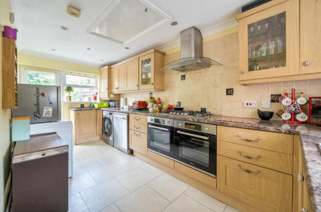 1331951-15-688cb8...