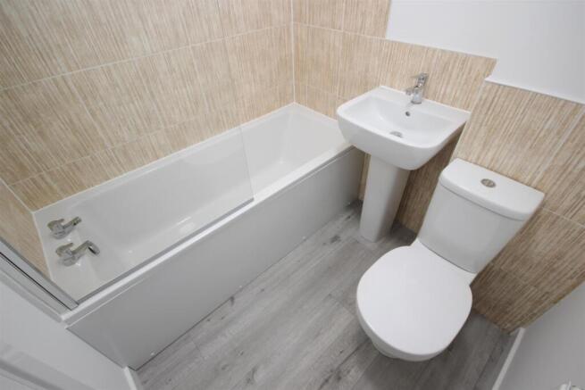 Bathroom.JPG