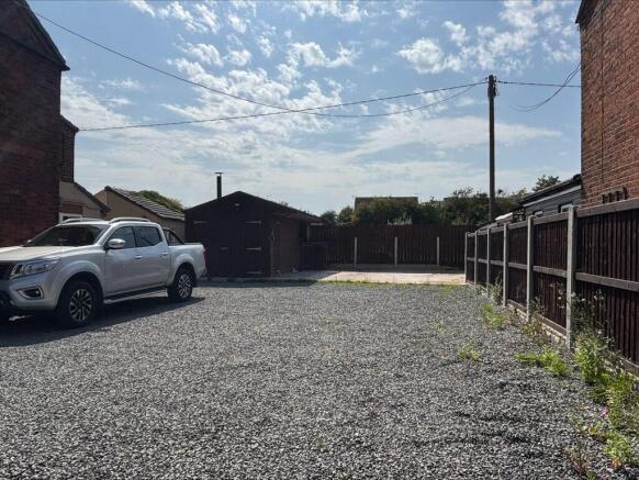 processed-AD65FF0...