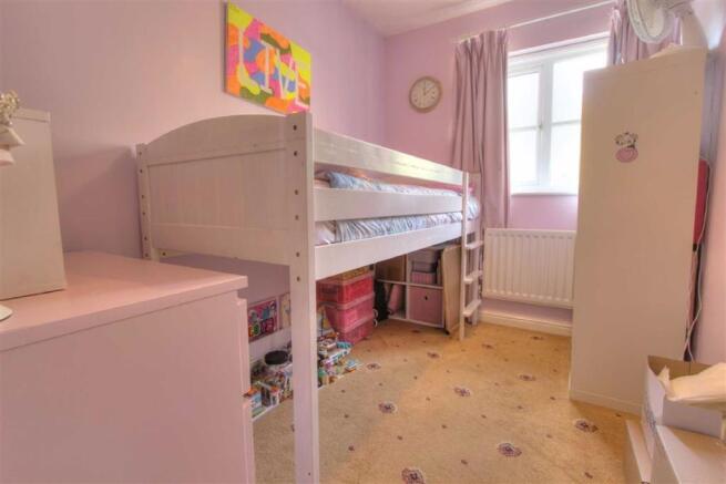 Bedroom 3: