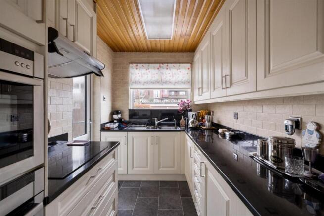 Middleton Avenue, E4