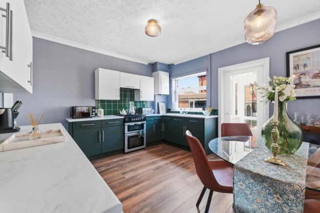 2 bed Semi-Detached for sale Image 2