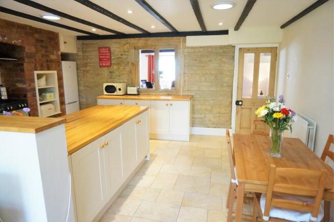 Kitchen / Breakfast