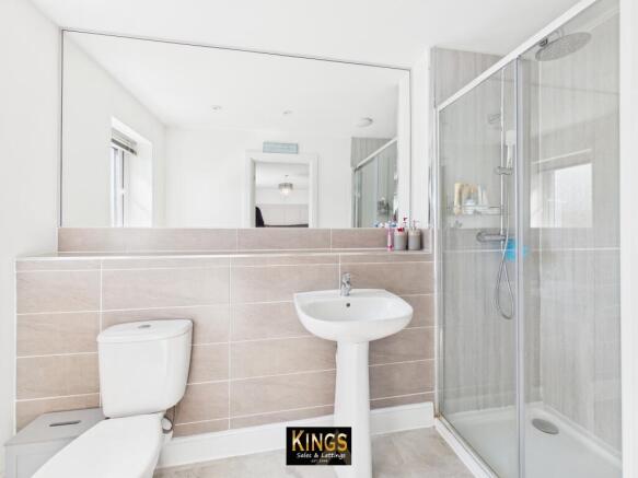 3 bed Detached for sale Image 11