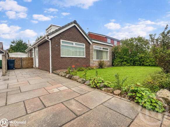 3-bed detached on Beech Avenue, Warton, PR4 1BY, £270,000