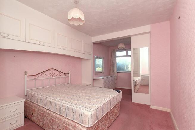 Ste-Bed_1.jpg