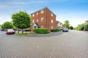 24, Goodman Road, Bedford MK42 9FJ
