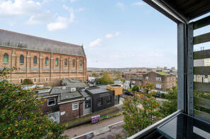 Flat 2, 22 Sheffield Court, Kingscote Way, Brighton BN1 4HA