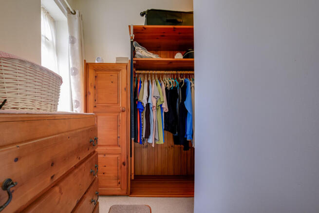 2 bed Terraced for sale Image 11