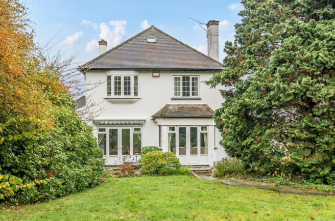 1375976-14-6911d0...