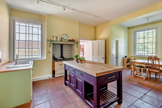 Kitchen/Breakfast Room