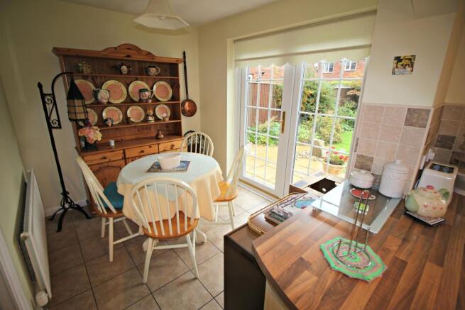 Breakfast room.