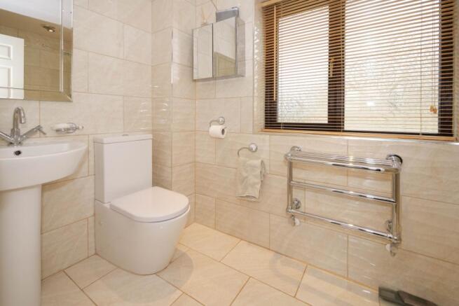 En Suite Shower Room