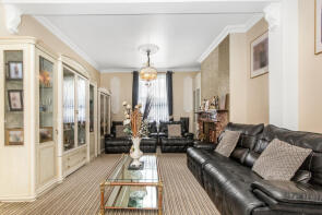 121, Knight's Hill, London SE27 0SP
