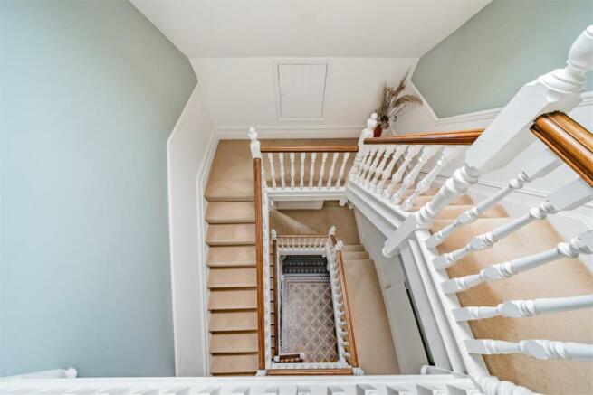 stairwell h.jpg