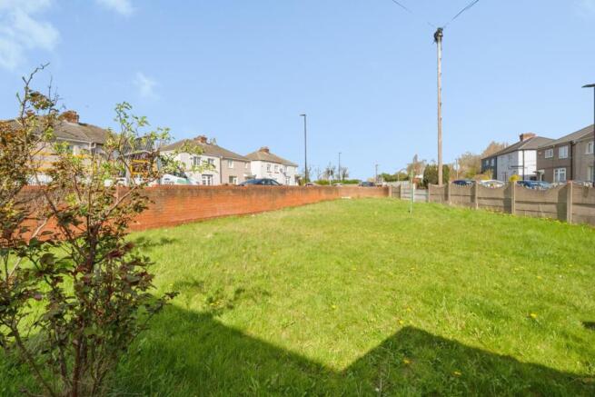 2 bed Semi-Detached for sale Image 4