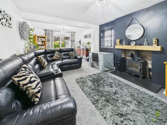 Presented by Clinton at EweMove Bexleyheath and Da