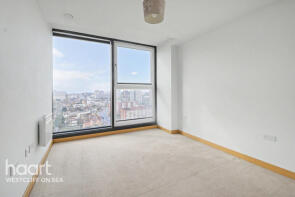 Flat 70, 155 Highbanks, Southchurch Avenue, Southend-on-sea SS1 2HZ