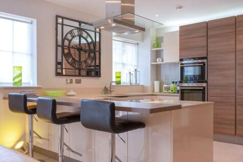 Saxby Court, Aldenham Road, Bushey, Hertfordshire, WD23