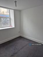 11, Albert Court, Market Street, Torquay TQ1 3AH