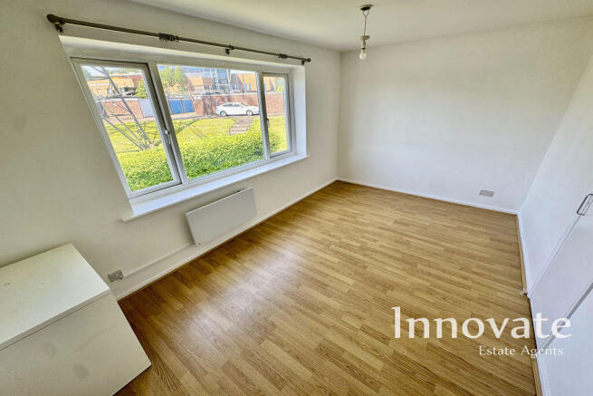 Apartment in Sandwell, West Midlands - More