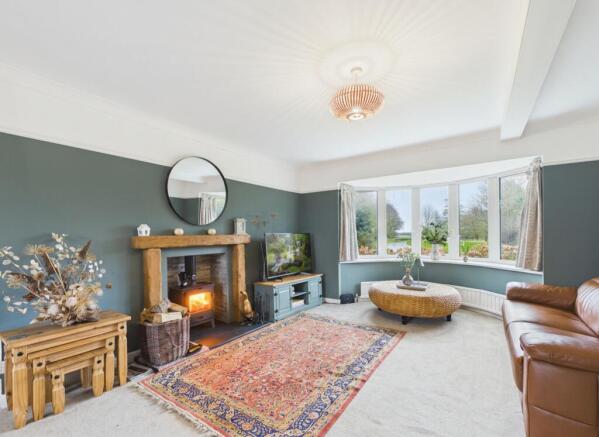 3 bed Detached for sale Image 4