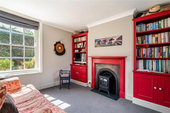 Bedroom 3/Study