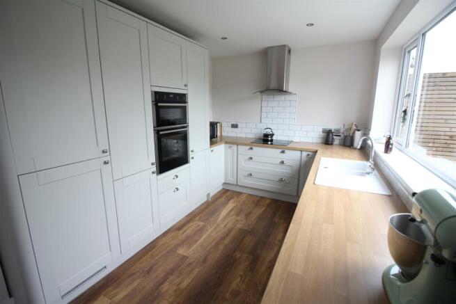 Fitted Kitchen