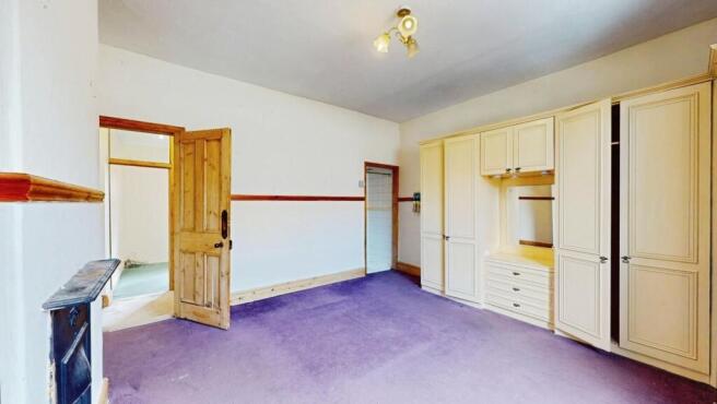 3 bed Terraced for sale Image 5