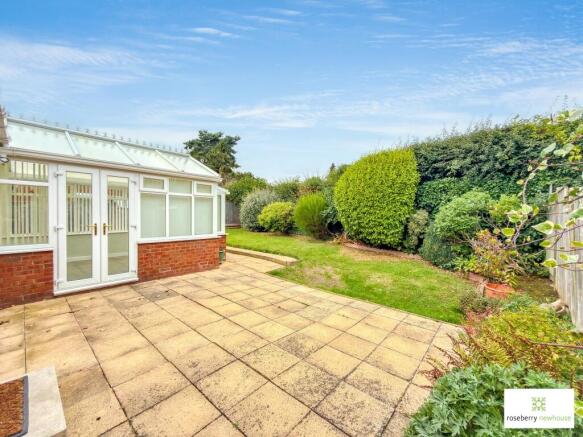 2 bed Bungalow for sale Image 11