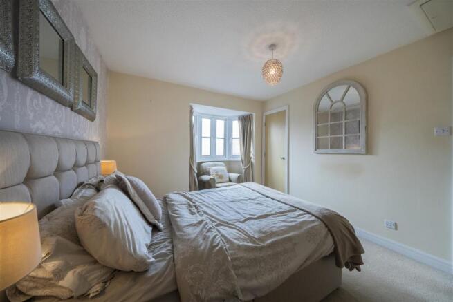 46 Foxhill Close-014.JPG