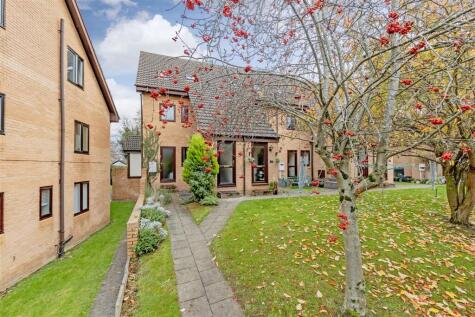 Lindisfarne Court, Walton, Chesterfield