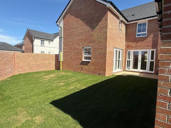 Ashchurch, Tewkesbury, GL20 photo 4