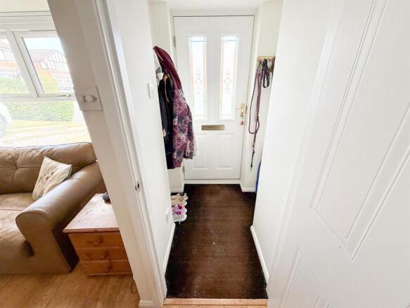 4 bed Detached for sale Image 8