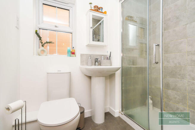 3 bed Semi-Detached for sale Image 12