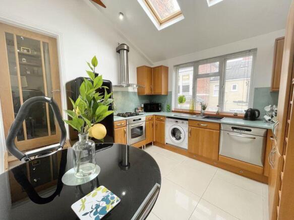 Kitchen breakfast view 2